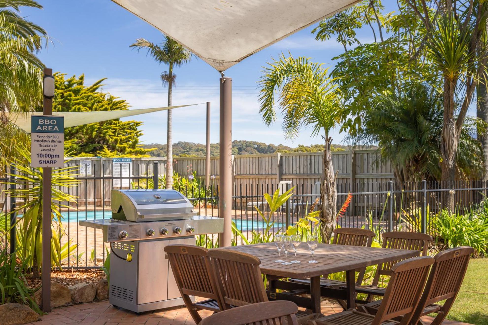 The Anchorage Bermagui Aparthotel Exterior photo